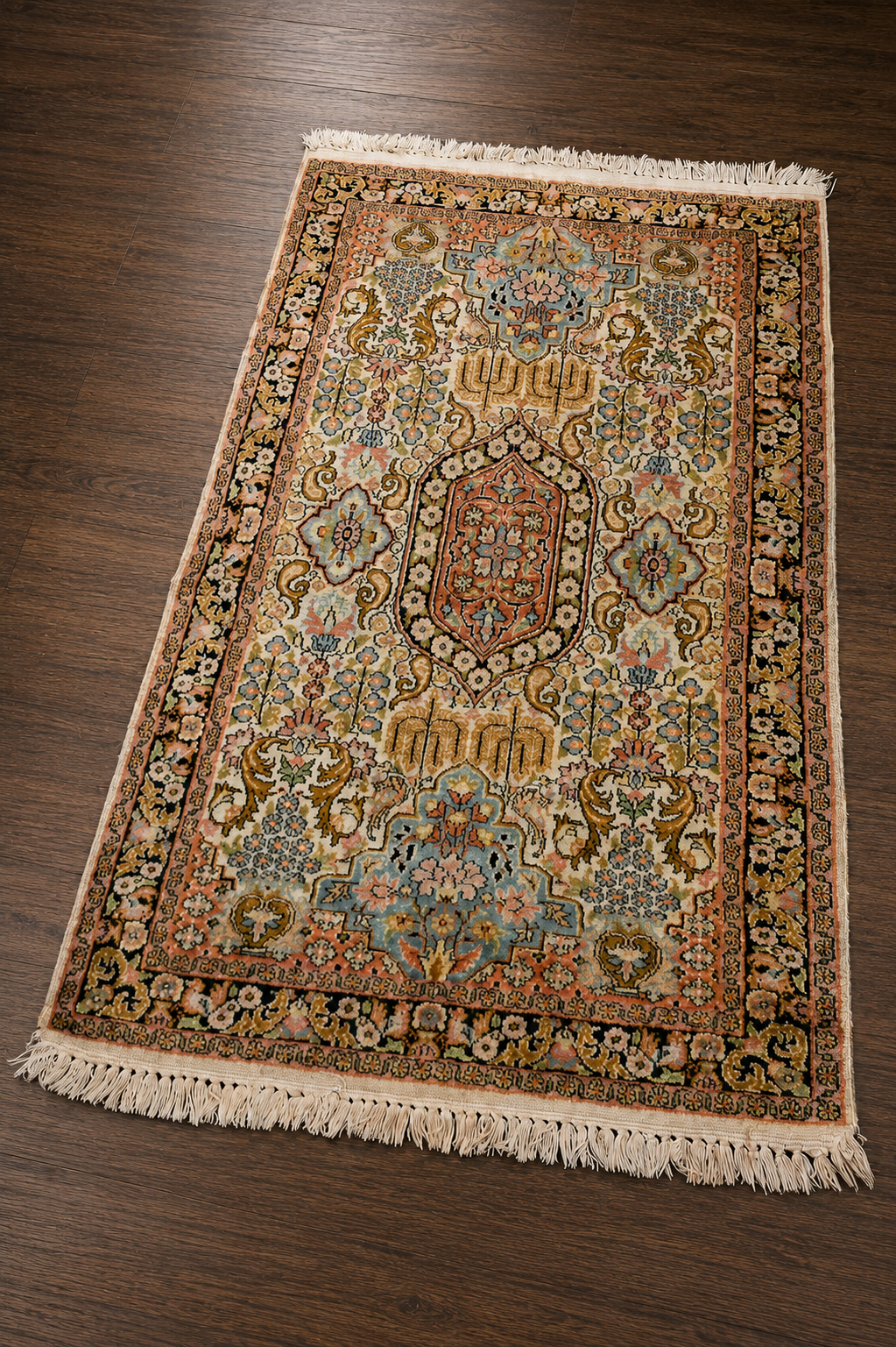 Silk Persian Area Rug 36