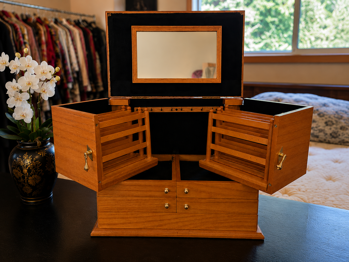 Jewelry Box by LORI GREINER