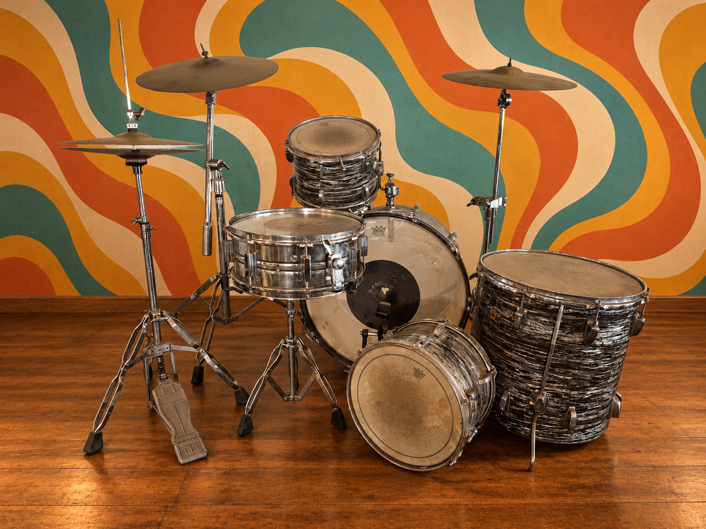Trap Set - The Good Mod Liquidation Estate Sale